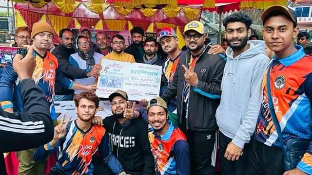 মনিরামপুরে জুলাই শহীদ স্মৃতি ক্রিকেট টুর্নামেন্টে বিজয়ী যশোর একাদশ