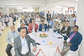 মঙ্গলবার (২১ জানুয়ারি) দুপুরে যশোরের একটি হোটেলে অর্থনীতি পুনরুদ্ধারে রাজনৈতিক অঙ্গীকার শীর্ষক খুলনা বিভাগীয় মতবিনিময় সভা