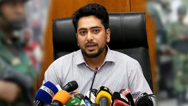 মঙ্গলবার পদত্যাগ করবেন নাহিদ ইসলাম