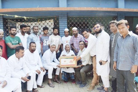 জিয়াউর রহমান ফাউন্ডেশনের ঈদ উপহার পেয়ে আবেগাপ্লুত যশোরের দুই পরিবার