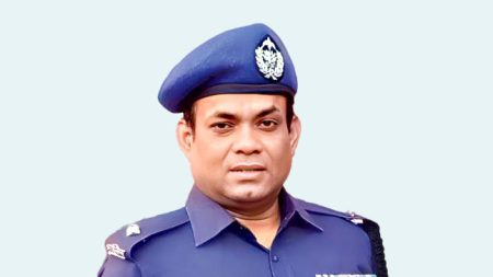 ফ্ল্যাট, প্লট, ঘের, খামার সবই আছে অপূর্ব হাসানের