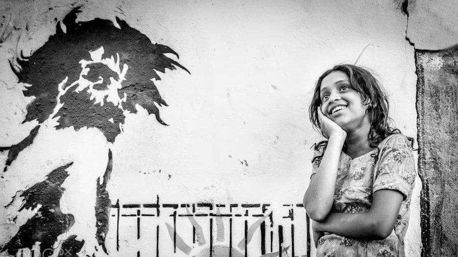 তুমি এসো ফিরে এই শহরে ওরা স্বপ্ন দেখে তোমার আশায়.. সুবোধের জন্য প্রতীক্ষা | ছবি সৌজন্য: হবেকি গ্রাফিতি ফ্যানস