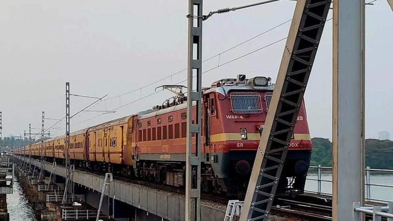বাংলাদেশের ওপর দিয়ে সেভেন সিস্টার্সে যাওয়ার রেল প্রকল্প স্থগিত ভারতের