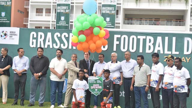 যশোরে ৬০০ খুদে ফুটবলারের উৎসবে মুগ্ধ আর্জেন্টিনার রাষ্ট্রদূত