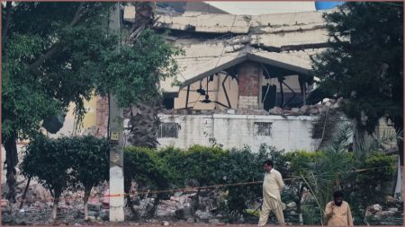 দাবি রাজনাথ সিংয়ের : ‘ভারতের হামলায় পাকিস্তানে নিহত শতাধিক’
