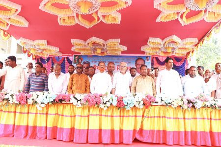 টিএস আইযুবকে ঠেকাতে এককাট্টা স্থানীয় শীর্ষ নেতারা