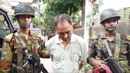 সাতক্ষীরায় সাবেক এমপির বাড়ি থেকে মাদক-অস্ত্র উদ্ধার, ছেলে আটক