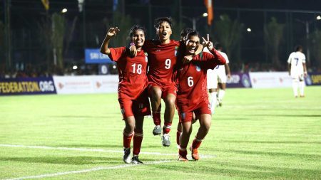 গোলের পর পূজা, তৃষ্ণা ও কাননের উদ্যাপন। ছবি: বাফুফে