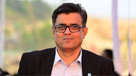 আবার সাংবাদিকতা ও লেখালেখির জগতে ফিরে যেতে চাই: প্রেস সচিব