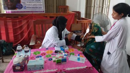 পিকেএস যশোরের উদ্যোগে জগদীশপুর ইউপিতে বিনামূল্যে চক্ষু ক্যাম্প