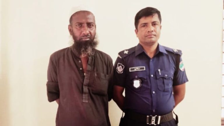 রুটি চুরি করে খাওয়ায় মেয়েকে হত্যার কথা স্বীকার পিতার!