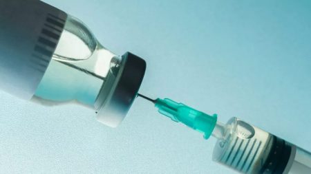 ১২ অক্টোবর থেকে সারাদেশে শিশুদের বিনামূল্যে টাইফয়েডের টিকা দেবে সরকার ১২ অক্টোবর থেকে সারাদেশে শিশুদের বিনামূল্যে টাইফয়েডের টিকা দেবে সরকার