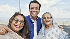 ‘রাহুল-প্রিয়াঙ্কা মডেলে’ ছেলেমেয়েকে দলীয় নেতৃত্বে আনছেন হাসিনা