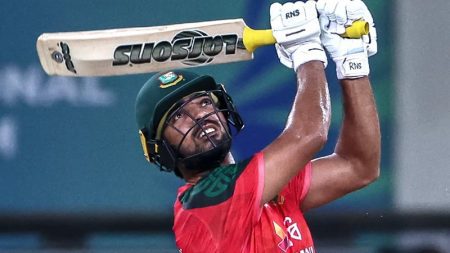 সেরা দশে ফিজ, ব্যাটিংয়ে ১৩৩ লাফ সাইফের