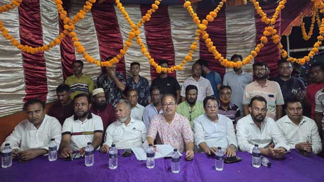 নির্ভয়ে দুর্গোৎসব উদযাপন করুন, বিএনপি আপনাদের পাশে আছে : মফিকুল হাসান তৃপ্তি