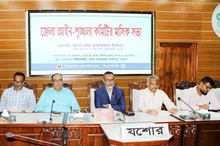 অবৈধ অস্ত্র উদ্ধার হয়নি, নির্বাচনে ঝনঝনানির শংকা অবৈধ অস্ত্র উদ্ধার হয়নি, নির্বাচনে ঝনঝনানির শংকা