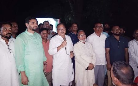 শার্শার স্বরূপদহ বাজারে বিএনপির উঠান বৈঠক অনুষ্ঠিত