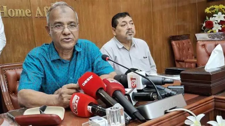 নির্বাচন শান্তিপূর্ণ করতে সরকার সর্বাত্মক প্রস্তুতি নিচ্ছে: স্বরাষ্ট্র উপদেষ্টা