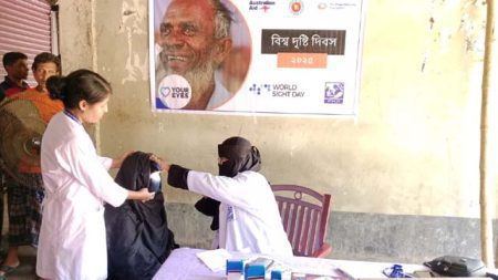 চালকিডাঙ্গায় পিকেএস যশোরের বিনামূল্যে চক্ষু ক্যাম্প কল্যাণ : বিশ্ব দৃষ্টি দিবস-২০২৫ উপলক্ষে শনিবার মনিরামপুরের চালকিডাঙ্গায় পিকেএস যশোরের আয়োজনে বিনামূল্যে চক্ষু ক্যাম্প অনুষ্ঠিত হয়