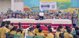 নিজের টিফিন তৈরি করা শিখলো শিশুরা নিজের টিফিন তৈরি করা শিখলো শিশুরা