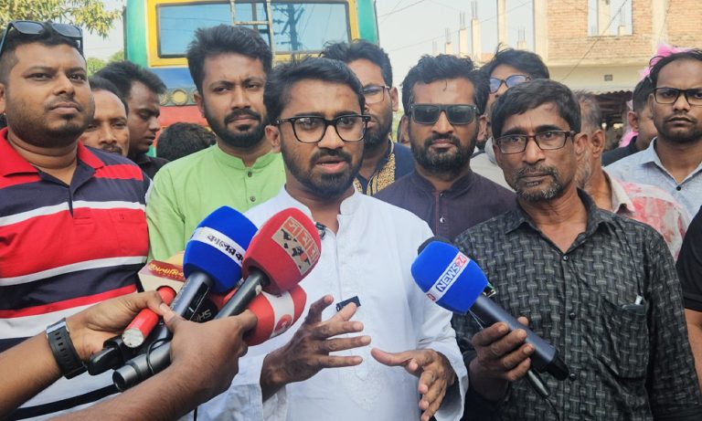 নির্বাচনের পরিবেশ তৈরি করতে পারেনি সরকার : রাশেদ খান