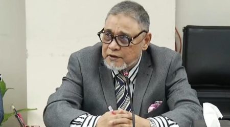 পোস্টার নিষিদ্ধ, এখনই সরাতে দলগুলোকে কঠোর হুঁশিয়ারি সিইসির