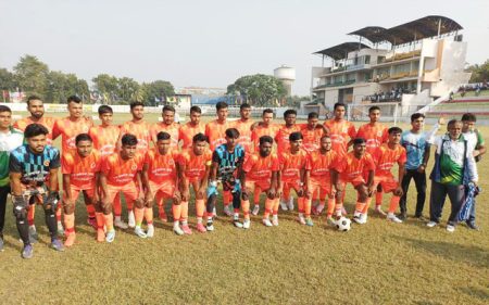 সুজিতের শেষ মিনিটের গোলে মনিরামপুরের জয়