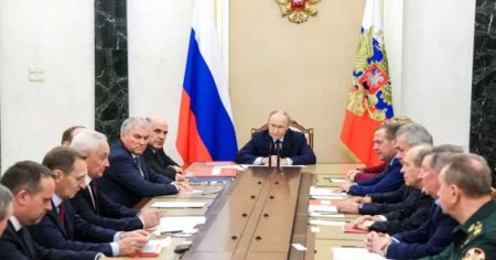 ট্রাম্পের পর এবার পুতিনের পারমাণবিক পরীক্ষা প্রস্তুতি