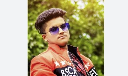 সন্ত্রাসী গোল্ডেন সাব্বিরসহ ৩ জনের নামে বোমা উদ্ধারের ঘটনায় মামলা সন্ত্রাসী গোল্ডেন সাব্বিরসহ ৩ জনের নামে বোমা উদ্ধারের ঘটনায় মামলা