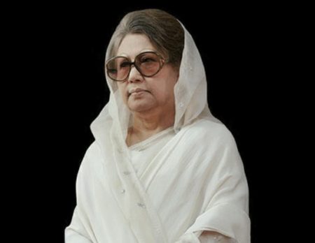 খালেদা জিয়ার চিকিৎসায় এভারকেয়ারে যুক্তরাজ্যের বিশেষজ্ঞ মেডিকেল টিম খালেদা জিয়ার সুস্থতা কামনায় আজ যশোরে বিএনপির দোয়া