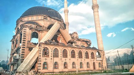 ভূমিকম্প কেনো হয়? কোরআন হাদিসে যা আছে ভূমিকম্প কেনো হয়? কোরআন হাদিসে যা আছে