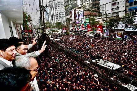 যদি রাস্তায় কাগজ বা ময়লা পড়ে থাকে আমরা সরিয়ে দেবো : তারেক রহমান