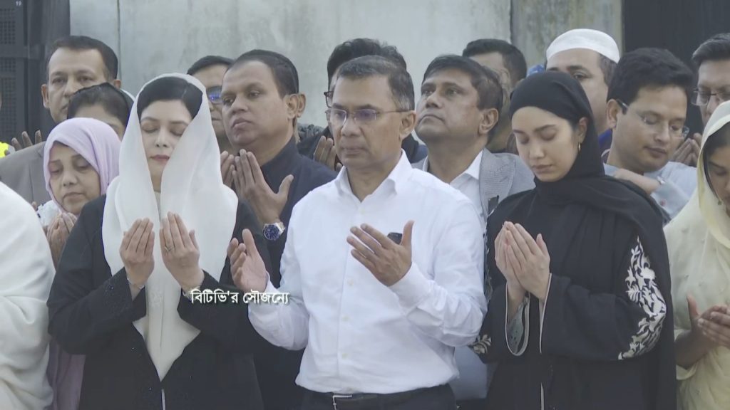 জিয়াউর রহমানের পাশে চিরনিদ্রায় শায়িত খালেদা জিয়া