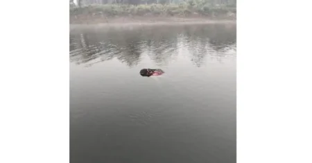 যশোরের চৌগাছা সীমান্তের হাওর থেকে যুবকের লাশ উদ্ধার