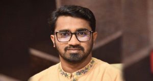 ট্রাকচাপা থেকে রক্ষা পেলেন রাশেদ খান ট্রাকচাপা থেকে রক্ষা পেলেন রাশেদ খান