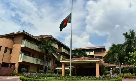 দিল্লিতে বাংলাদেশের হাইকমিশনারকে হুমকি