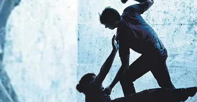 বন্ধুকে খুন করে দেহ টুকরো টুকরো, নেপথ্যে নারীর সঙ্গে সম্পর্ক!