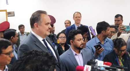 নির্বাচনে যুক্তরাষ্ট্র কোনো পক্ষ নেবে না : মার্কিন রাষ্ট্রদূত ব্রেন্ট ক্রিস্টেনসেন