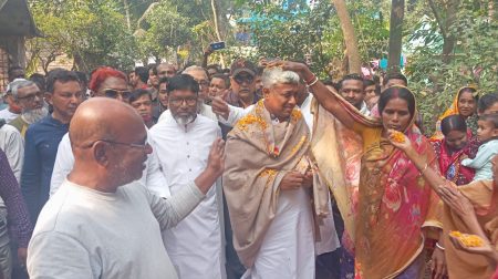 নরেন্দ্রপুরে চতুর্থ দিনের প্রচারণায় গণসংযোগ ও উন্নয়ন প্রতিশ্রুতি অমিতের