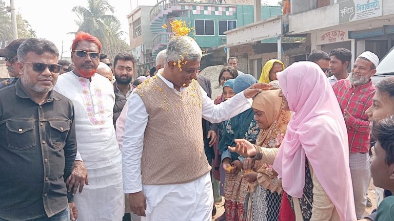 অমিতের প্রতিশ্রুতি : পিতার অসমাপ্ত উন্নয়ন কাজ শেষ করব