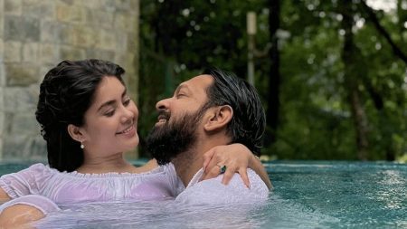 তাহসান–রোজার বিচ্ছেদের নেপথ্যের কারণ কী