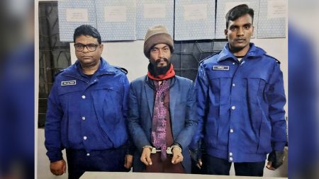 ‘ভবঘুরেকে যৌনাচারে লিপ্ত দেখলেই সানডে মানডে ক্লোজ করে দিতাম’, পুলিশকে ‘সাইকো’ সম্রাট