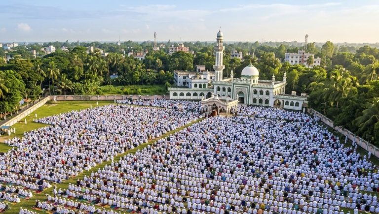 যশোরে সাড়ে ৬ হাজার মসজিদ ও ঈদগাহে ঈদের জামাত, প্রস্তুত প্রশাসন