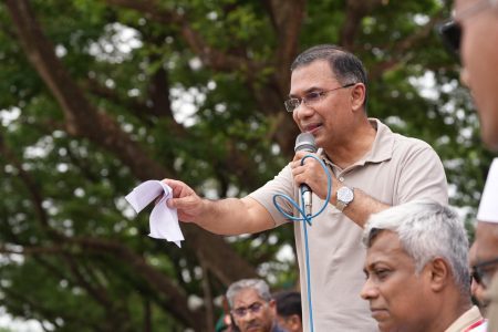 মা-বোনদের রান্নার কষ্ট লাঘবে এলপিজি কার্ড চালুর ঘোষণা, কৃষি ও গ্রামীণ উন্নয়নে নতুন দিগন্তের প্রতিশ্রুতি। যশোরের শার্শায় উলাশী-যদুনাথপুর খাল পুনঃখনন কর্মসূচির উদ্বোধনী অনুষ্ঠানে উন্নয়ন ও জনকল্যাণে একগুচ্ছ পরিকল্পনা তুলে ধরলেন প্রধানমন্ত্রী তারেক রহমান।