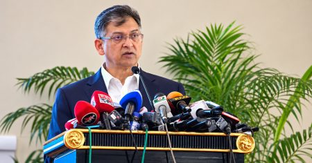 আওয়ামী লীগের সঙ্গে সম্পৃক্তদের আইনের আওতায় আনতে গোয়েন্দা তৎপরতার নির্দেশ