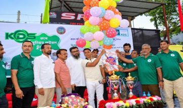 কিডস কাপ জুনিয়র ফুটবল টুর্নামেন্টের উদ্বোধনী ম্যাচ ড্র কিডস কাপ জুনিয়র ফুটবল টুর্নামেন্টের উদ্বোধনী ম্যাচ ড্র