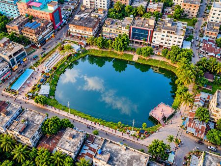 আড়াই কোটি টাকায় বদলে যাবে লালদীঘি